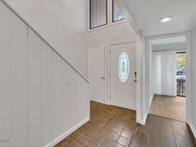 06-717 E Millbrook Rd-10