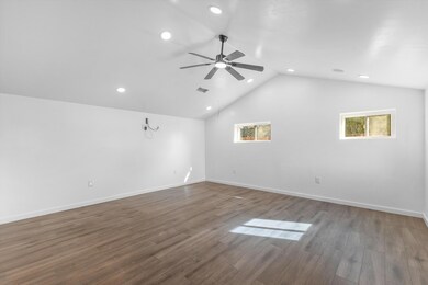 401 Gomez Ave NE, Albuquerque, NM 87102 - photo 5
