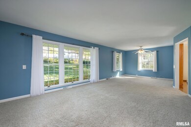 2707 Harmony Dr, Bettendorf, IA 52722 - photo 5