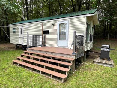 8 White Sands Rd, Pembroke, NH 03275 - photo 5