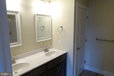 693 Shook Ct W, Greencastle, PA 17225 - photo 7