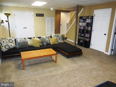 330 Norwood Rd, Downingtown, PA 19335 - photo 4