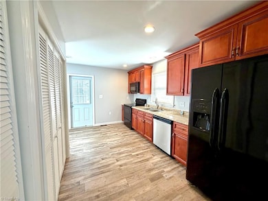 421 Sycamore Cir, Yadkinville, NC 27055 - photo 7