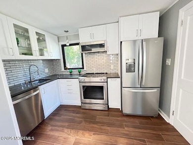 335 Broad St, Eatontown, NJ 07724 - photo 5