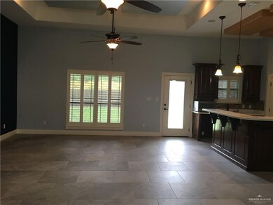 2426 Flipper Dr, Edinburg, TX 78541 - photo 4