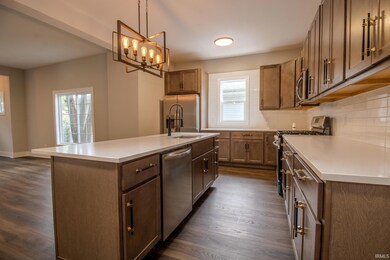 105 S Bower St, Knox, IN 46534 - photo 4