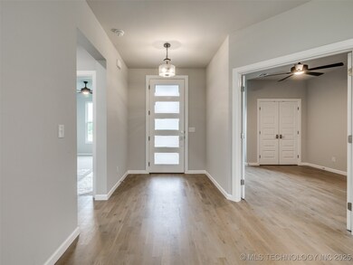 803 E Fulton St, Broken Arrow, OK 74012 - photo 5