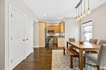 76 Sewall Ave unit B, Brookline, MA 02446 - photo 4