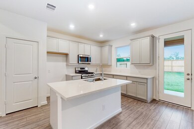 1222 Sugar Dr, Tomball, TX 77375 - photo 3