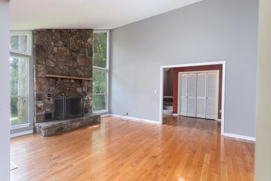 442 Holloway Rd SW, Cleveland, TN 37311 - photo 4