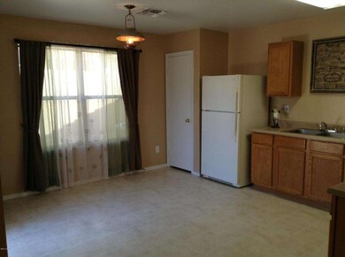 3325 S Conestoga eat in kitchen