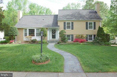 1012 Emerald Dr, Alexandria, VA 22308 - photo 4