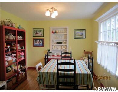 1820 Eddy Ln, Eau Claire, WI 54703 - photo 4