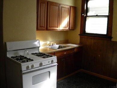 416 2nd St, Albany, NY 12206 - photo 5