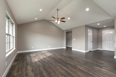 1766 E New Madrid Dr, Republic, MO 65738 - photo 5