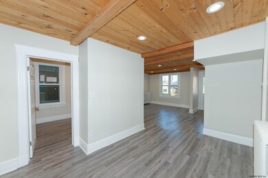 12 Stanwix St, Albany, NY 12209 - photo 7