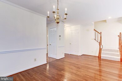 9669 Britford Dr, Burke, VA 22015 - photo 6