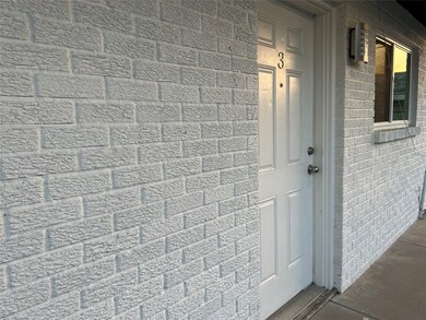 1851 W Main St unit 3, Houston, TX 77098 - photo 2