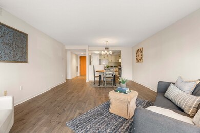 124 Place Ln, Woburn, MA 01801 - photo 7