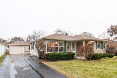 2307 Flicker Ln, Rolling Meadows, IL 60008 - photo 4
