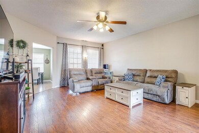 321 Comanche Walk, Joshua, TX 76058 - photo 6