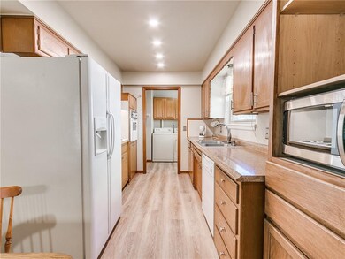 5405 NW 66th St, Warr Acres, OK 73132 - photo 7