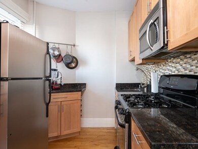 128 Magazine St unit 2, Cambridge, MA 02139 - photo 2