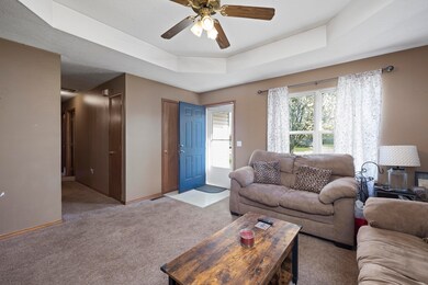 610 Travis St.