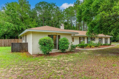 1202 Grandview Dr, Crestview, FL 32539 - photo 3