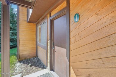 2-web-or-mls-Canyons Resort Dr i1-1306-0