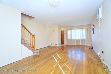 132 Buffalo St, Staten Island, NY 10306 - photo 4
