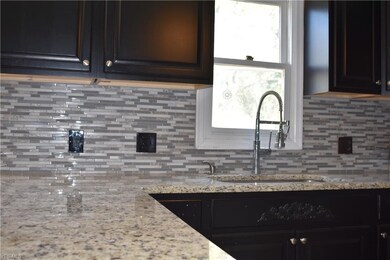 13921 Prince Charles Dr, North Royalton, OH 44133 - photo 7