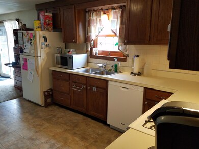 9 Pine View Dr, Cotuit, MA 02635 - photo 6