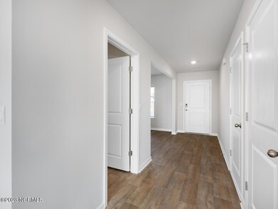 3583 Wigeon Way Winnabow NC 28479 USA-00