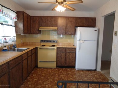 33 Keene St, Whiting, NJ 08759 - photo 6