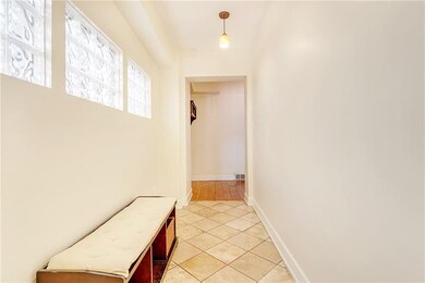 5873 Douglas St, Pittsburgh, PA 15217 - photo 3