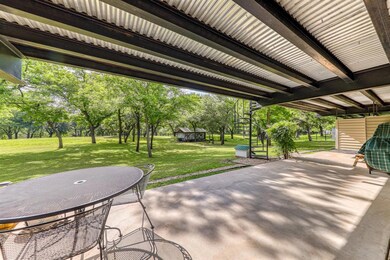 411 N Lazy Bend Estates Rd, Millsap, TX 76066 - photo 4