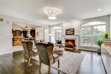 17723 Westhampton Woods Dr, Chesterfield, MO 63005 - photo 6