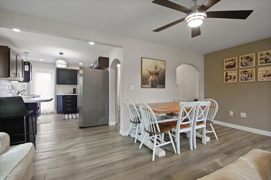 1307 4th St, Boonville, MO 65233 - photo 4