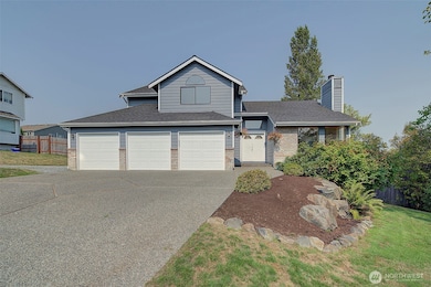 12101 30th St NE, Lake Stevens, WA 98258 - photo 3