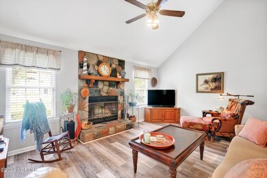 2990ScottsHillLoopRoad-3