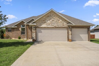 5721 W Alexa Ln, Springfield, MO 65802 - photo 2
