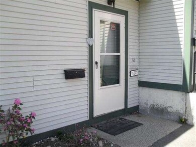 170 E Hadley Rd unit 37, Amherst, MA 01002 - photo 2