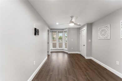 62 Main St unit 1st floor, Warren, RI 02885 - photo 6