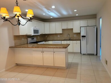 30 Hickory Ln unit 30, Little Silver, NJ 07739 - photo 3