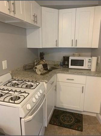 400 Hanover St, Boston, MA 02113 - photo 7