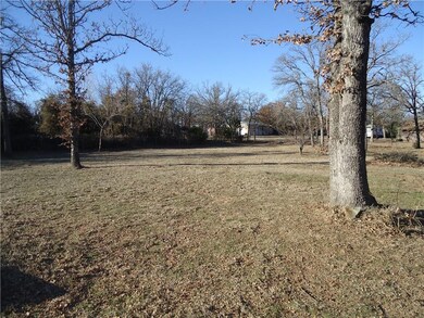 12 Donna Ln, Shawnee, OK 74801 - photo 4