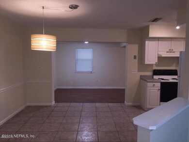 7507 Canaveral Rd, Jacksonville, FL 32210 - photo 2