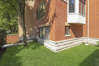 1192 Clarence Ave unit 18, Oak Park, IL 60304 - photo 2