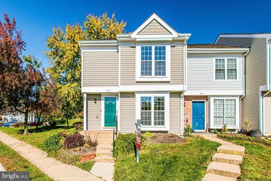 304 Sedgemoor Square, Sterling, VA 20164 - photo 2